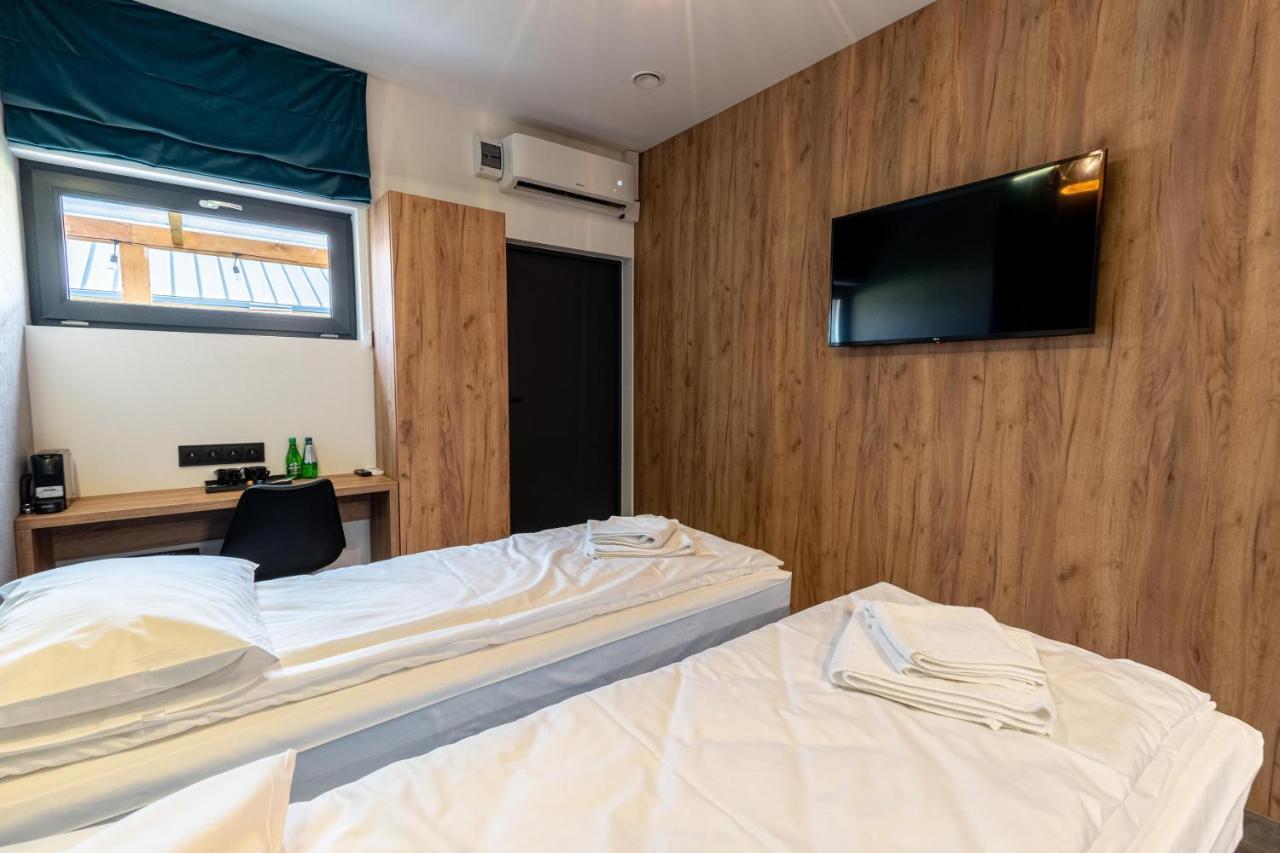 Ironresorts Sieroslaw  Ngoại thất bức ảnh